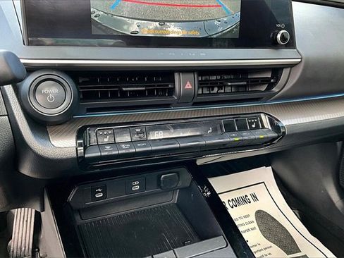 Used 2024 Toyota Prius XLE image 14