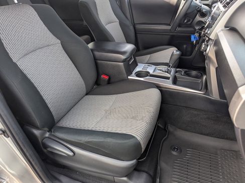 Used 2021 Toyota 4Runner SR5 image 12