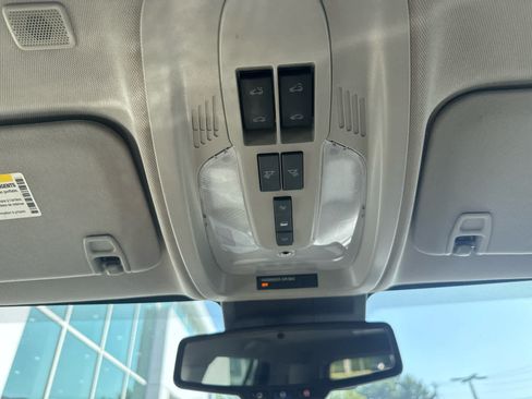 Used 2017 GMC Terrain SLT AWD/4WD image 14