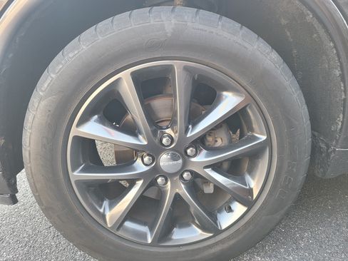 Used 2018 Dodge Durango GT w/ Premium Group AWD/4WD image 9