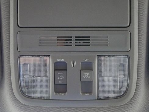 Used 2022 Honda CR-V EX image 26