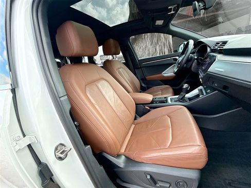 Used 2021 Audi Q3 2.0T Premium image 33