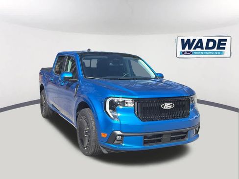 New 2025 Ford Maverick Lobo AWD/4WD image 3