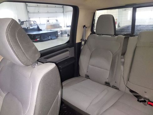 Used 2019 RAM 1500 Big Horn image 12