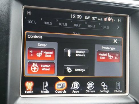 Used 2017 Jeep Grand Cherokee Limited image 19