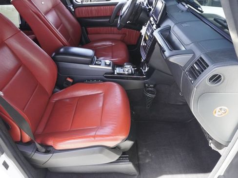 Used 2015 Mercedes-Benz G 550 image 23