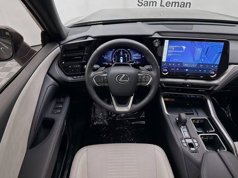 Used 2024 Lexus TX 350 AWD w/ Captains Chair Package image 23