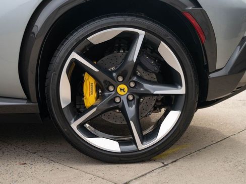 Used 2024 Ferrari Purosangue AWD/4WD image 20