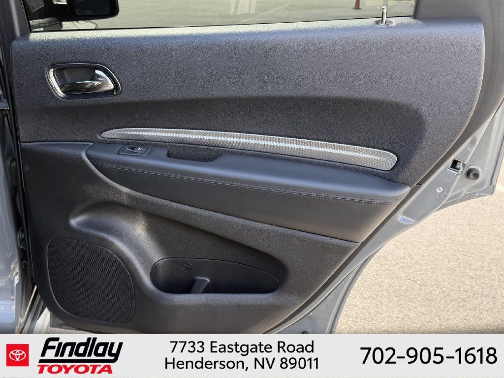 Used 2019 Dodge Durango R/T w/ Trailer Tow Group IV AWD/4WD image 18