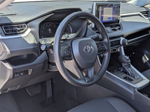 Used 2025 Toyota RAV4 LE AWD/4WD image 14