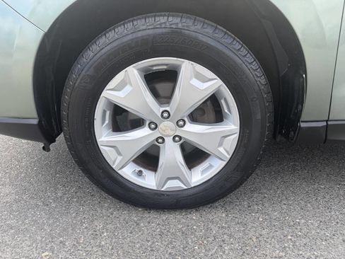 Used 2015 Subaru Forester 2.5i Limited AWD/4WD image 12