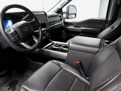 Certified 2024 Ford F250 Lariat w/ Lariat Ultimate Package image 23