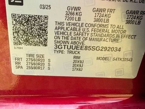 Used 2025 GMC Sierra 1500 AT4 w/ AT4 Premium Package AWD/4WD image 7