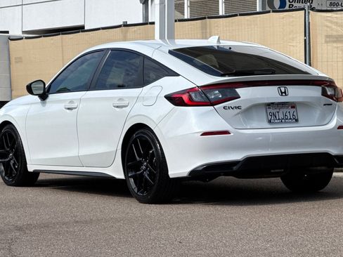 Certified 2024 Honda Civic Sport image 3