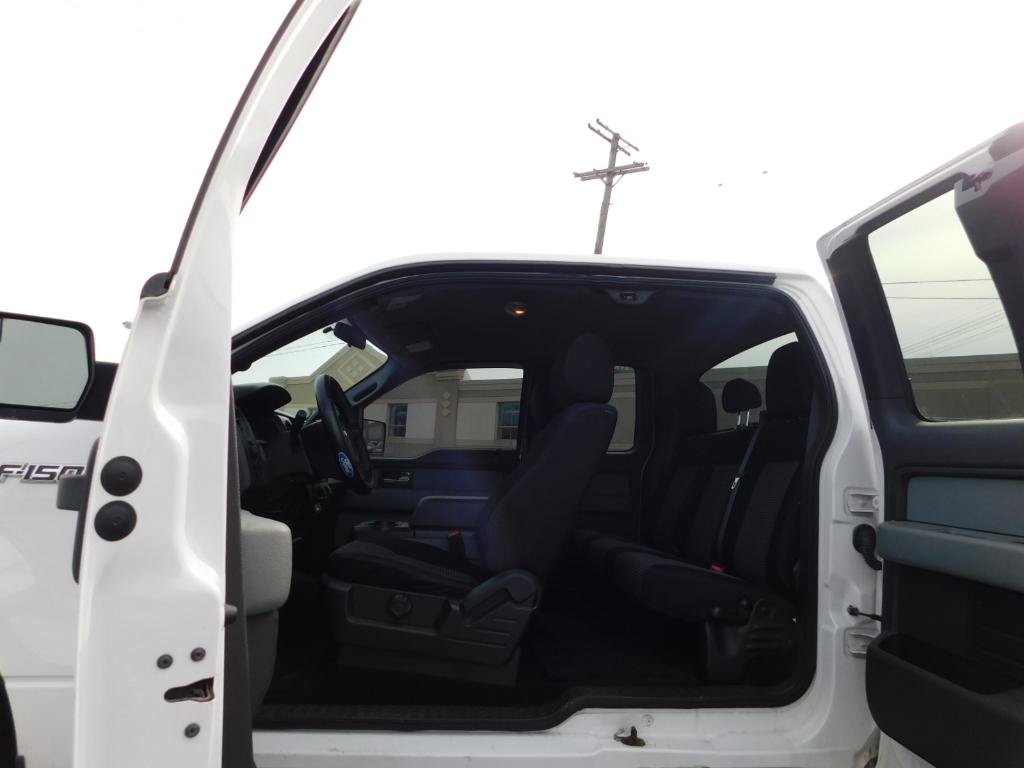 Used 2014 Ford F150 STX w/ Equipment Group 201A Mid AWD/4WD image 13
