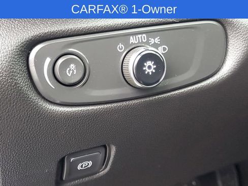 Used 2025 Chevrolet Blazer LT AWD/4WD image 13