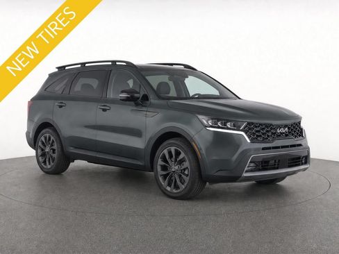 Certified 2023 Kia Sorento SX Prestige AWD/4WD image 2