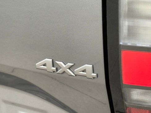 New 2026 Nissan Frontier SV image 10