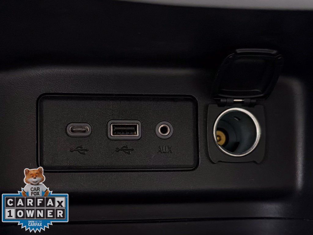 Used 2024 Chevrolet Equinox LT FWD image 19