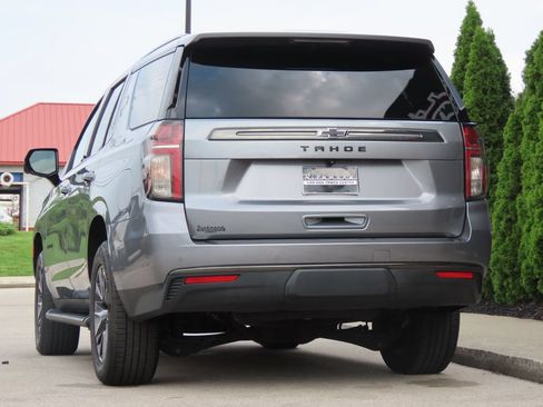 Used 2021 Chevrolet Tahoe Z71 w/ Luxury Package AWD/4WD image 11