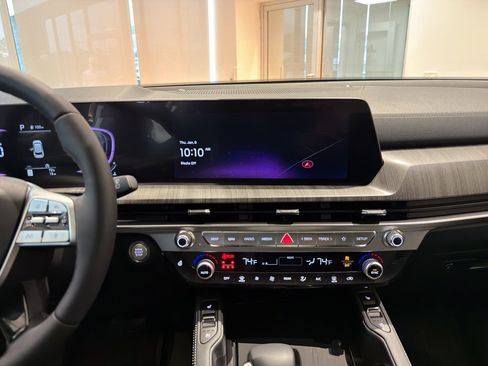 New 2025 Kia Telluride EX image 16