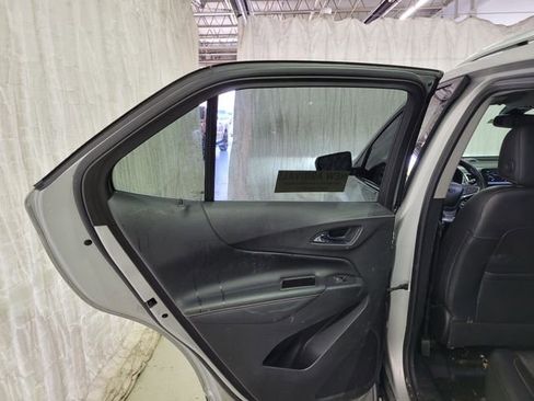 Used 2018 Chevrolet Equinox Premier image 54