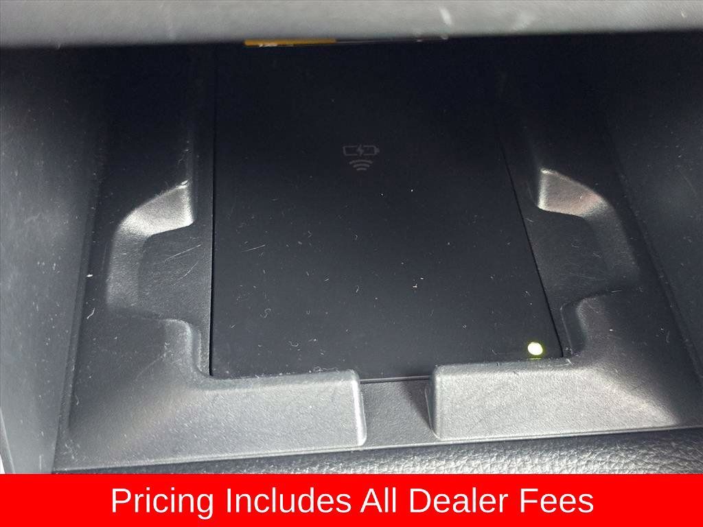 Used 2024 Toyota Corolla Cross XLE w/ Convenience Package AWD/4WD image 21