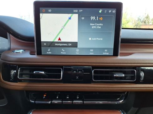 Used 2023 Lincoln Aviator Reserve w/ Equipment Group 201A image 20