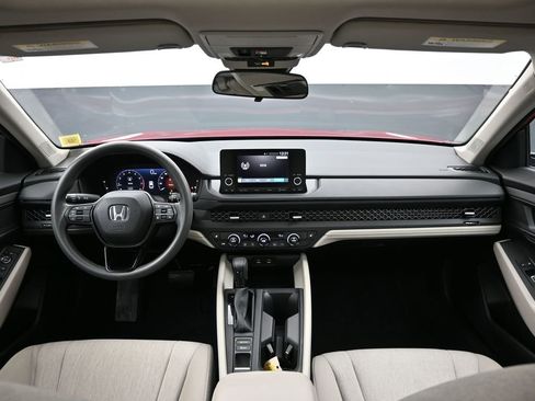 Certified 2023 Honda Accord EX image 12