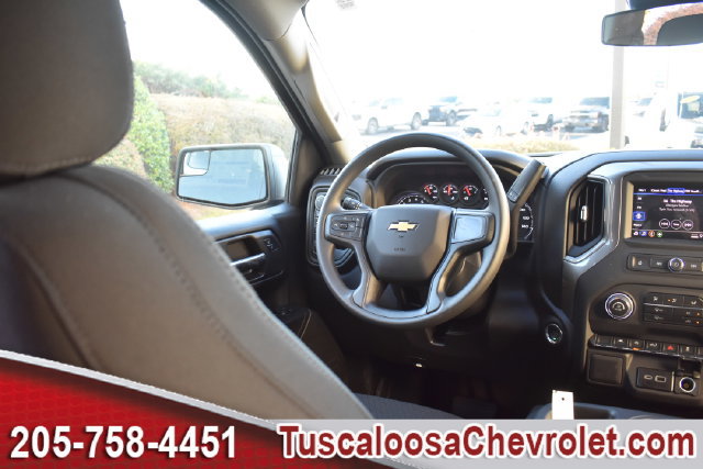 New 2026 Chevrolet Silverado 1500 RST w/ LPO, Dark Essentials Package AWD/4WD image 18