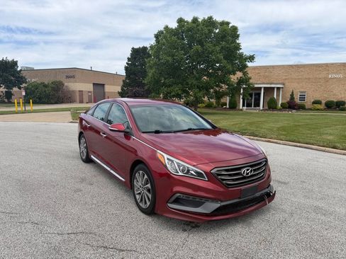 Used 2015 Hyundai Sonata Sport w/ Option Group 03 FWD image 6