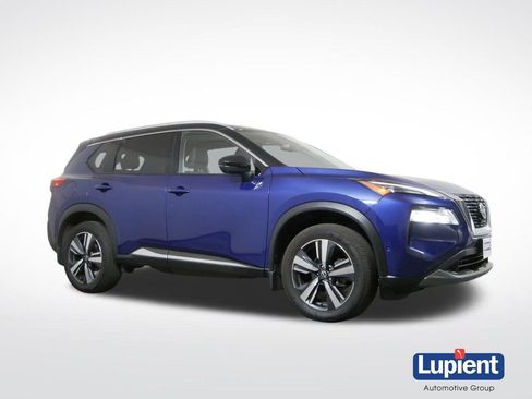 Used 2023 Nissan Rogue SL AWD/4WD image 1