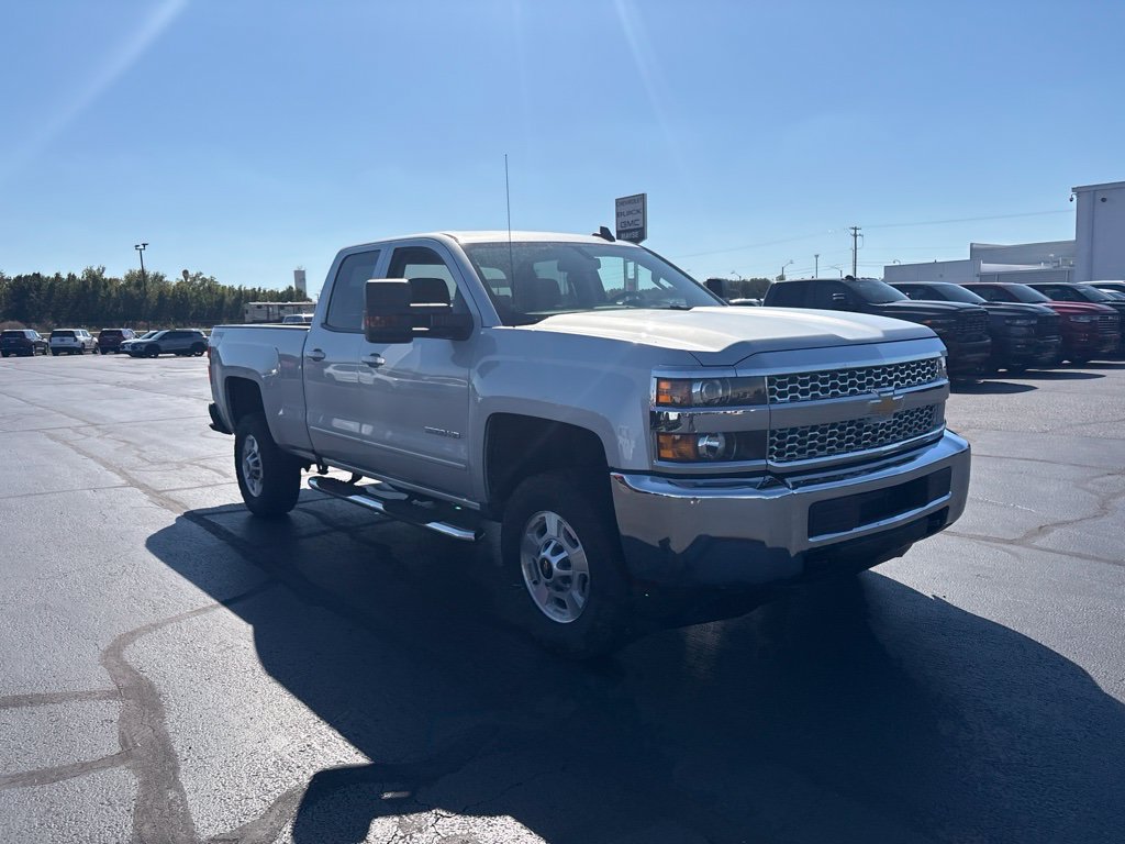 Used 2019 Chevrolet Silverado 2500 LT AWD/4WD image 9