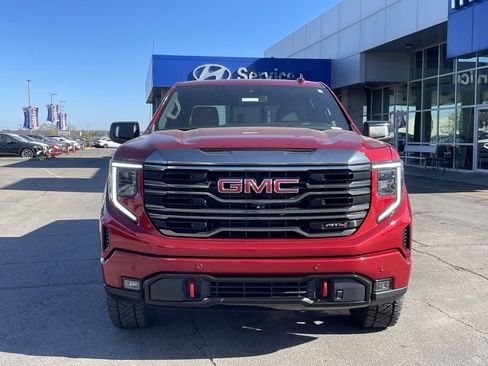 Used 2023 GMC Sierra 1500 AT4 w/ AT4 Preferred Package image 2