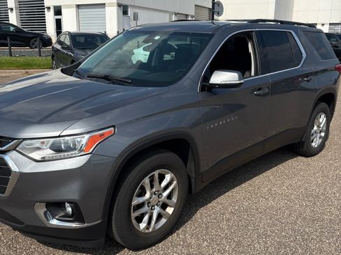 Used 2019 Chevrolet Traverse LT w/ LPO, Floor Liner Package AWD/4WD image 7
