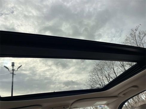 Used 2023 Ford Expedition Max Limited image 12