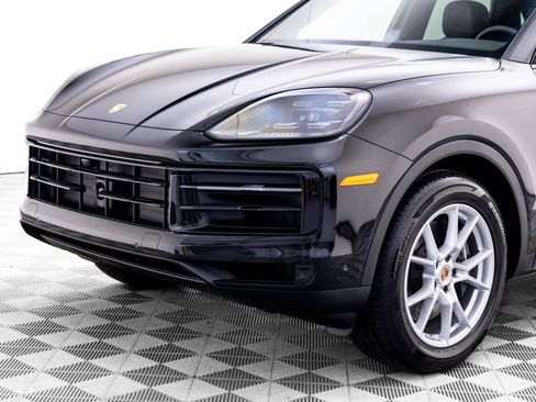 New 2026 Porsche Cayenne AWD/4WD image 36
