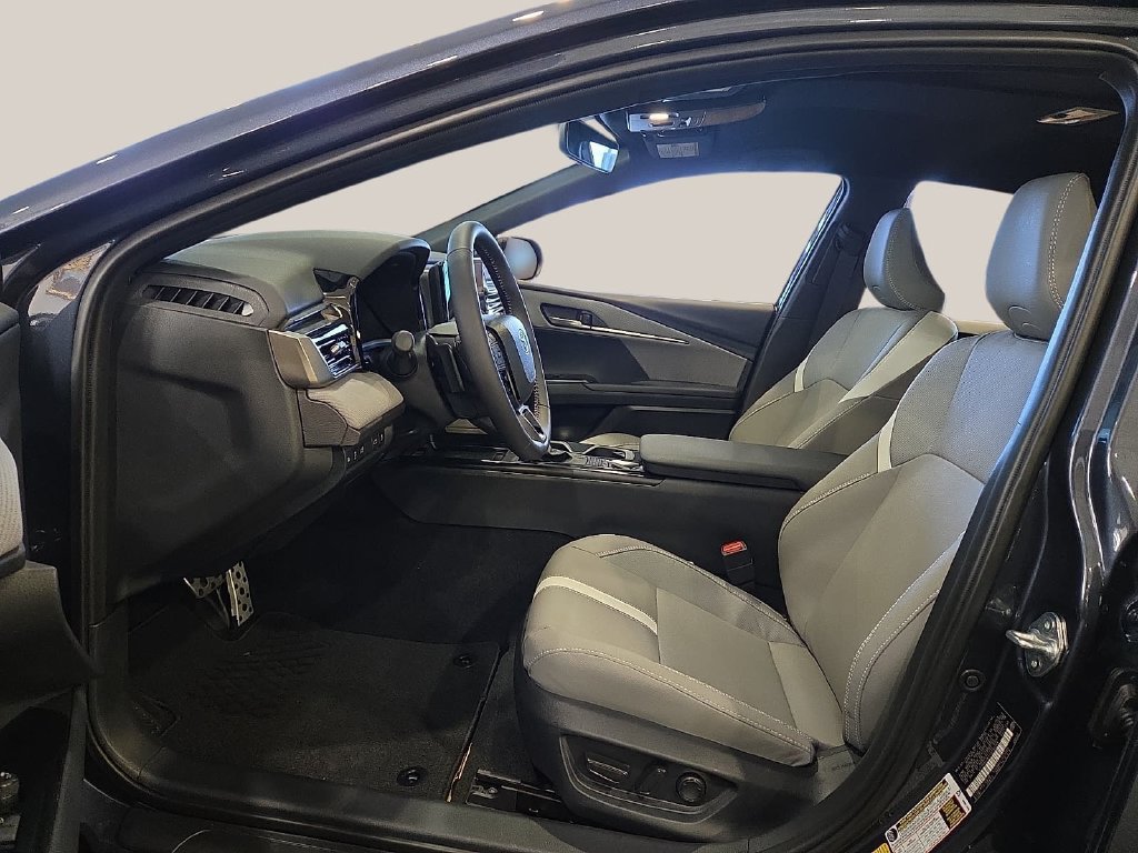 New 2026 Toyota Camry SE w/ Convenience Package FWD image 20