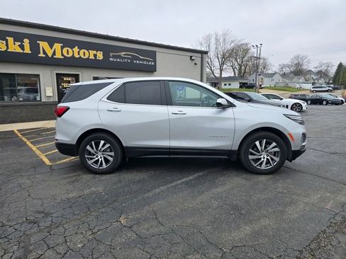 Used 2022 Chevrolet Equinox LT image 8