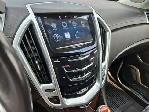 Used 2013 Cadillac SRX Luxury FWD image 29