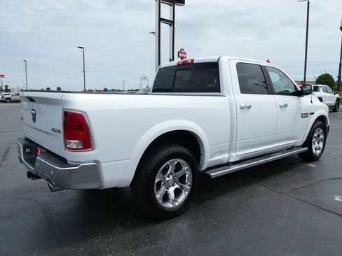 Used 2018 RAM 1500 Laramie w/ Convenience Group AWD/4WD image 5