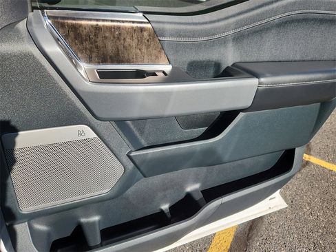 Used 2021 Ford F150 Lariat image 14