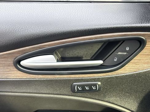 Used 2018 Alfa Romeo Stelvio Ti AWD/4WD image 11