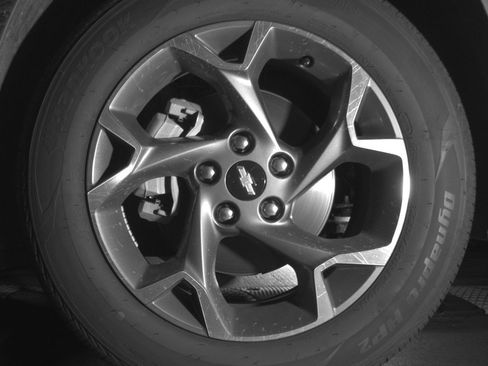 Used 2025 Chevrolet Trax LT FWD image 12