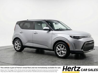 Used 2025 Kia Soul LX w/ LX Technology Package