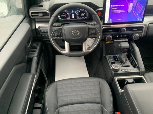 New 2025 Toyota 4Runner TRD Off-Road Premium image 16