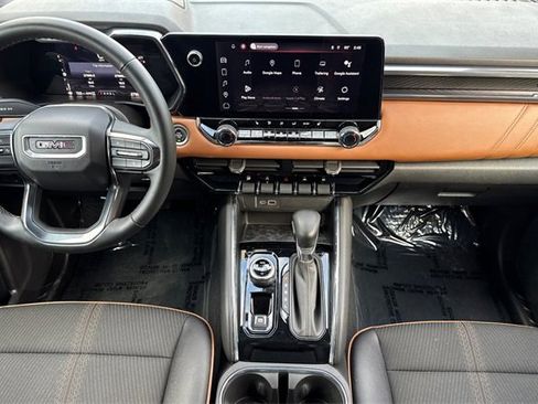 Used 2023 GMC Canyon AT4 image 16