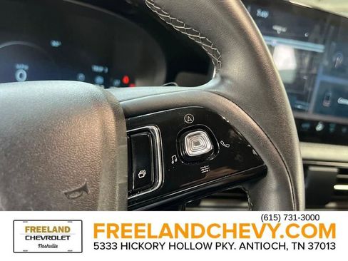 Used 2023 Lincoln Corsair AWD image 12