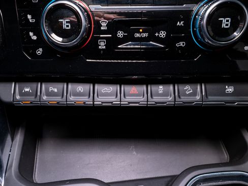 Used 2023 GMC Sierra 1500 Denali image 27