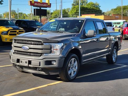Used 2018 Ford F150 Lariat w/ Equipment Group 502A Luxury AWD/4WD image 2